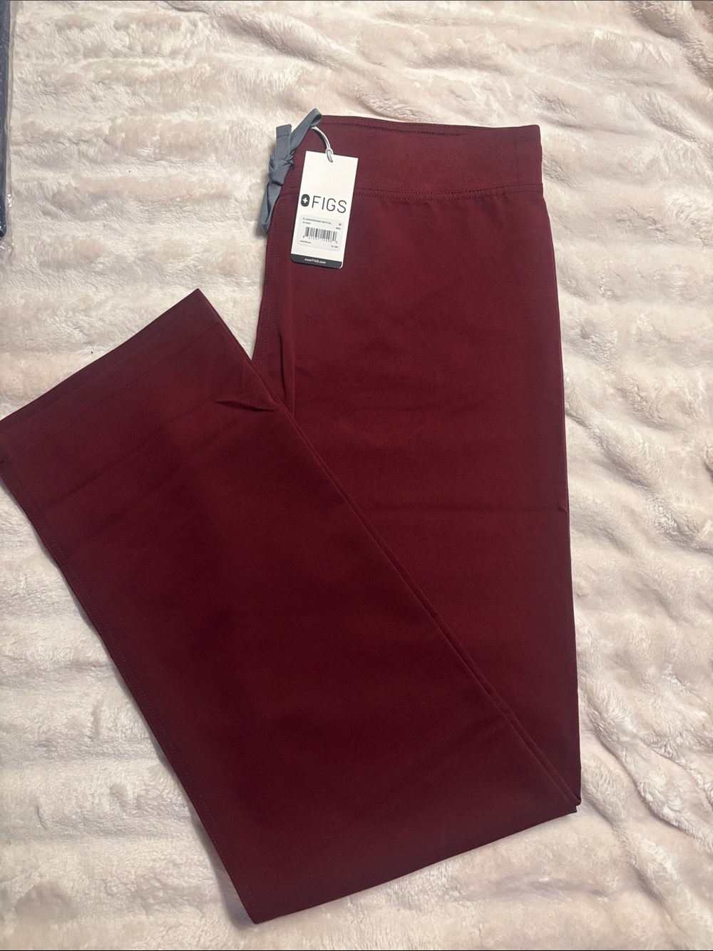 Figs Womens Livingston straight leg scrub Burgundy size Medium NWT